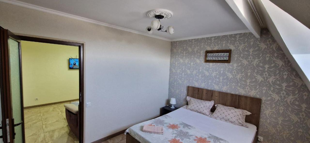 Tecuci Apartment In The Center Кишинев Екстериор снимка