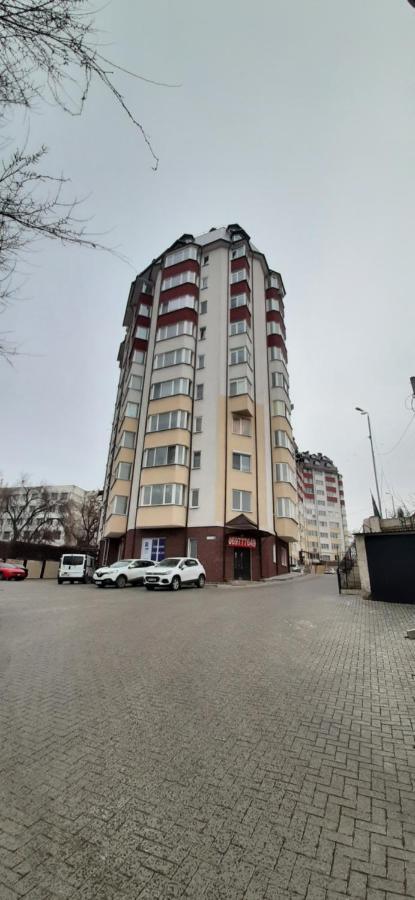 Tecuci Apartment In The Center Кишинев Екстериор снимка